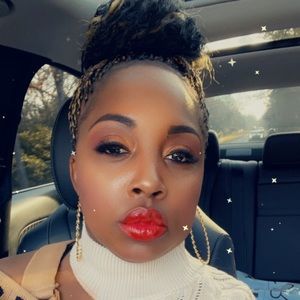 Meet your Posher, Jaymie